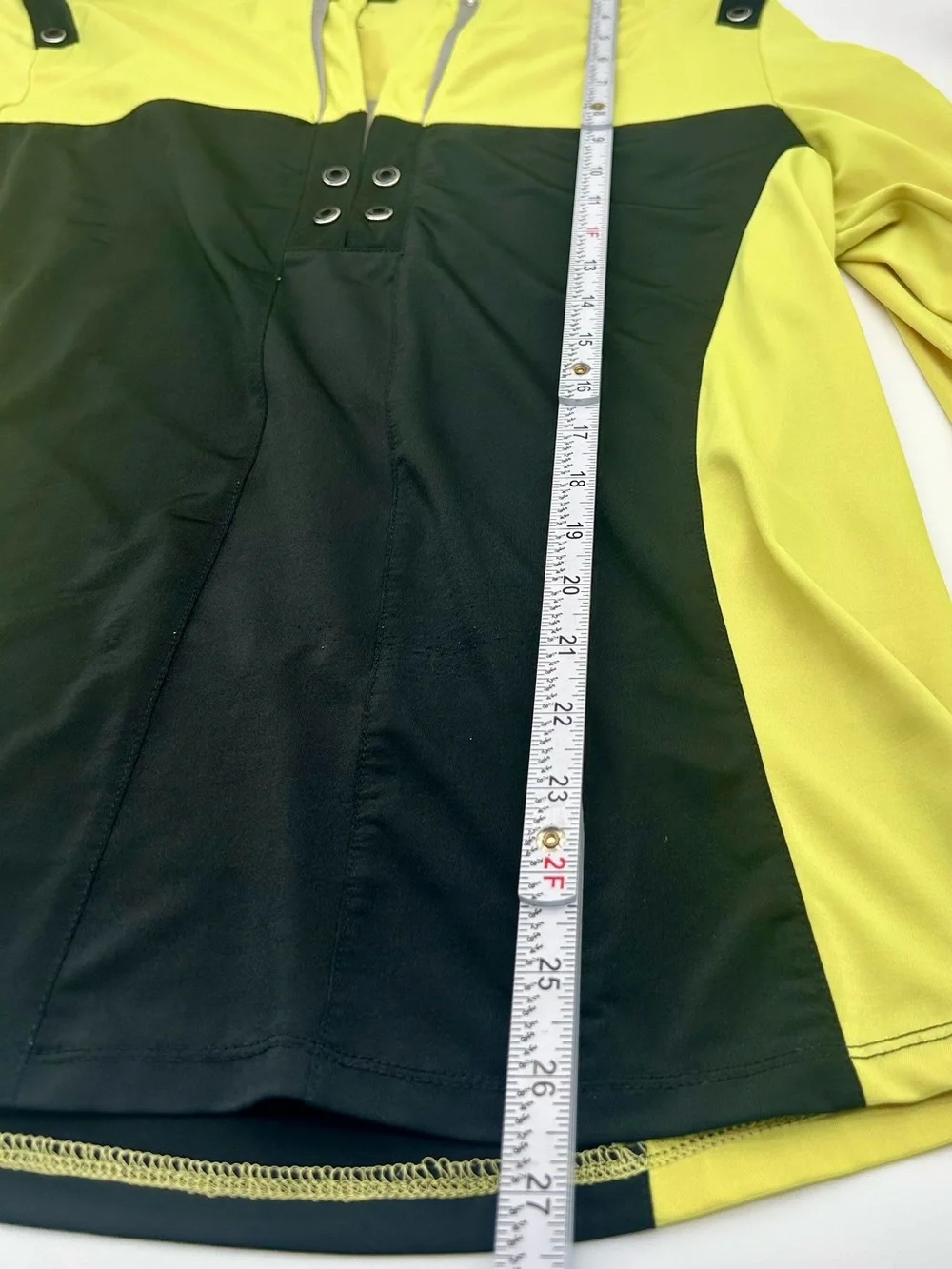 Jamie Sadock Women's XL Yellow/Black Mock Neck 3/4 Zip & Sleeve Zip Pocket Top - Picture 5 of 8